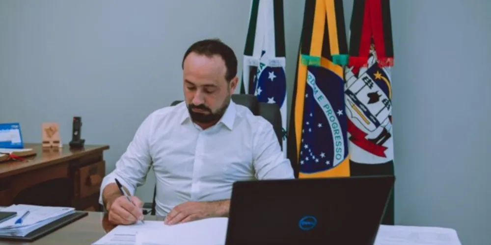 As ordens de serviço referentes aos dois projetos foram assinadas pelo chefe do Executivo ainda no mês de setembro deste ano