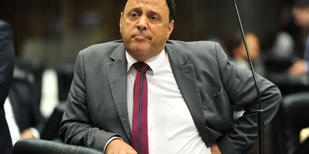 O momento é marcante para a carreira política de Hussein Bakri que no último mandato foi líder do Governo