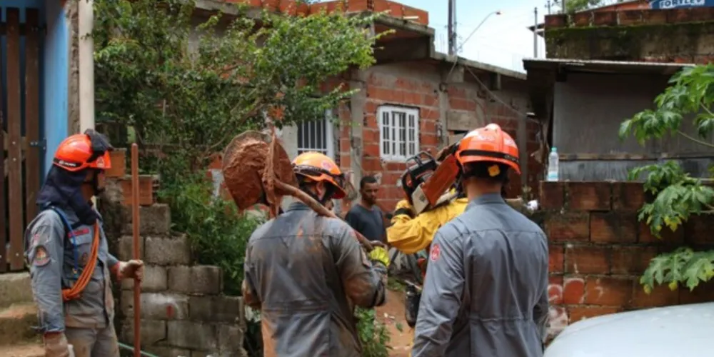 Entre as mortes confirmadas, 63 foram no município de São Sebastião