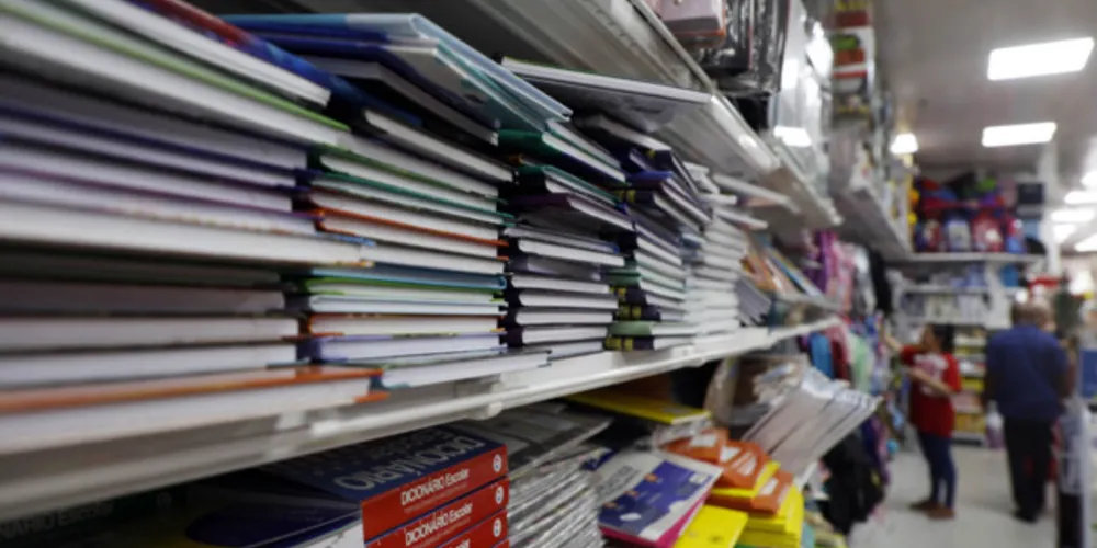 Na pesquisa, o item que mais apresentou variação de preço foi o 'Minidicionário da Língua Inglesa'