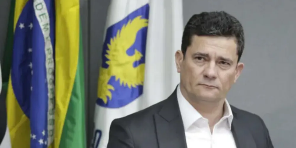 A articulação solicita a cassação do mandato do ex-juiz e a quebra de seu sigilo fiscal e bancário por gastos realizados durante a pré-campanha