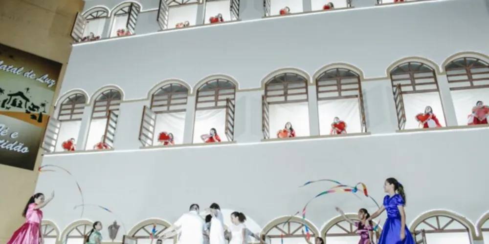 Apresentações tiveram a participação de alunos da APAE