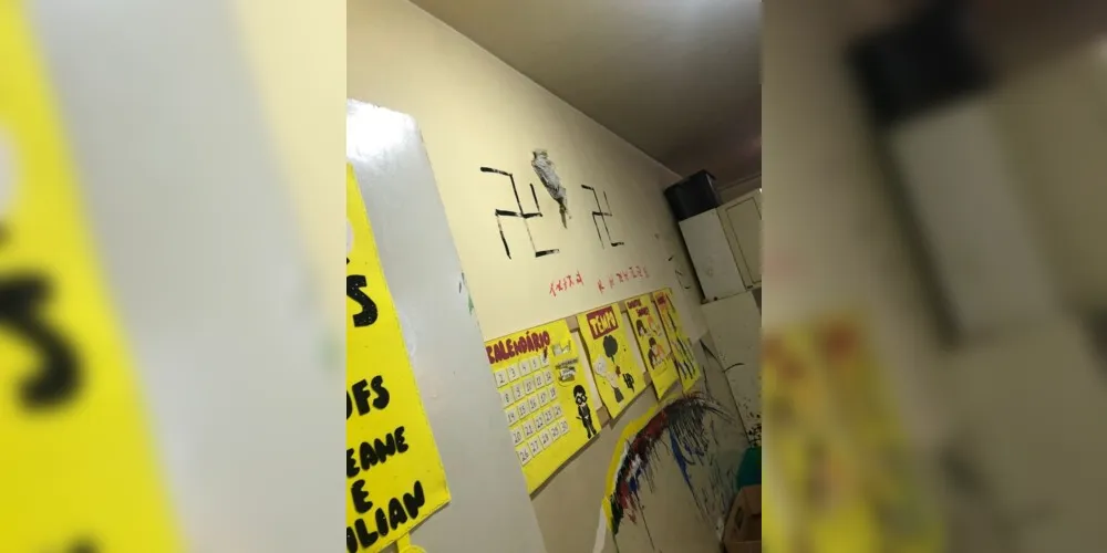 Na sala de aula estudam quatorze crianças que têm entre um e um ano e nove meses