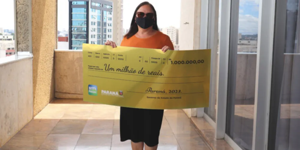 Moradora de Curitiba recebe prêmio de R$ 1 milhão no dia de seu aniversário