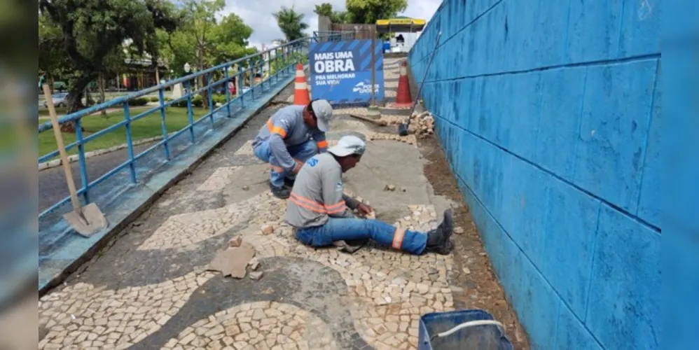 A Secretaria de Serviços Públicos, iniciou, nesta semana, a recomposição de calçadas da Praça João Pessoa