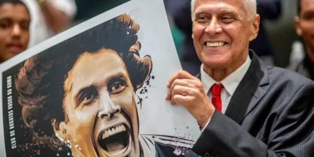 Ex-atleta vinha lutando contra um tumor no intestino desde o fim de 2021