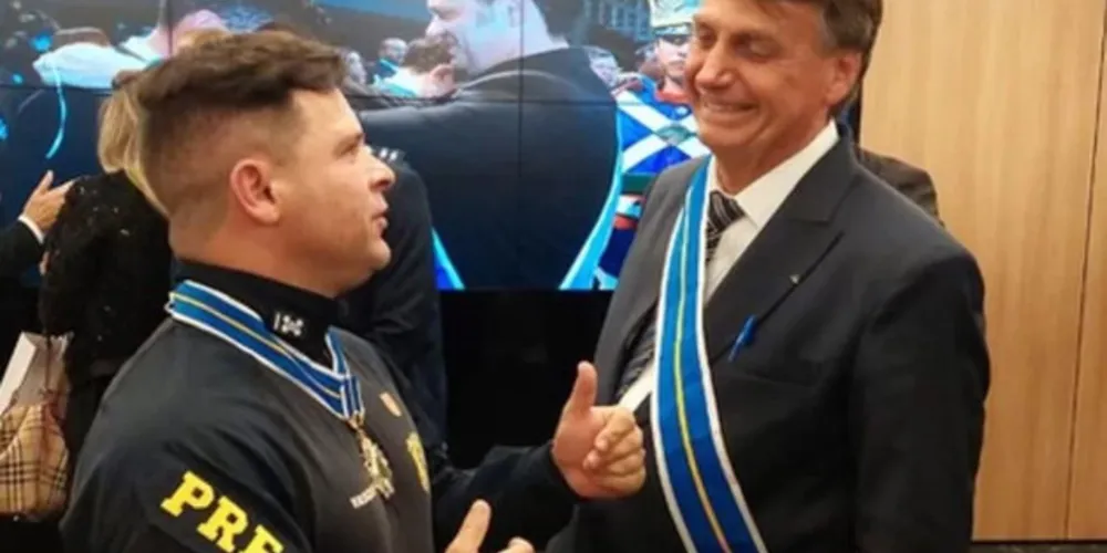 Durante as eleições, Vasques teria pedido votos indevidamente para Jair Bolsonaro