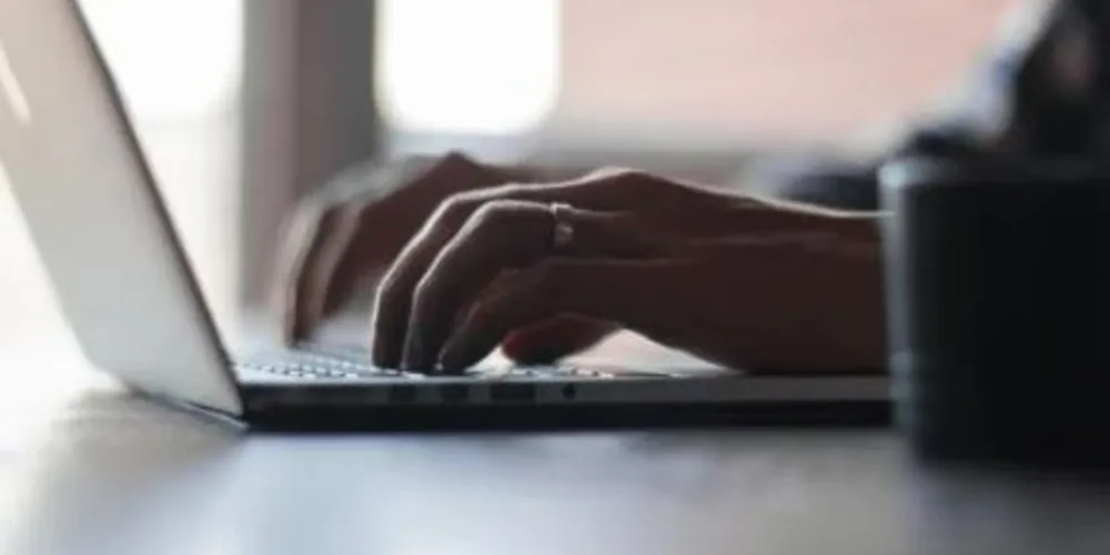 Alguns destes sites merecem destaque. em 2023