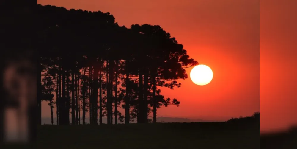 Verão começa ensolarado na maioria das regiões do Paraná