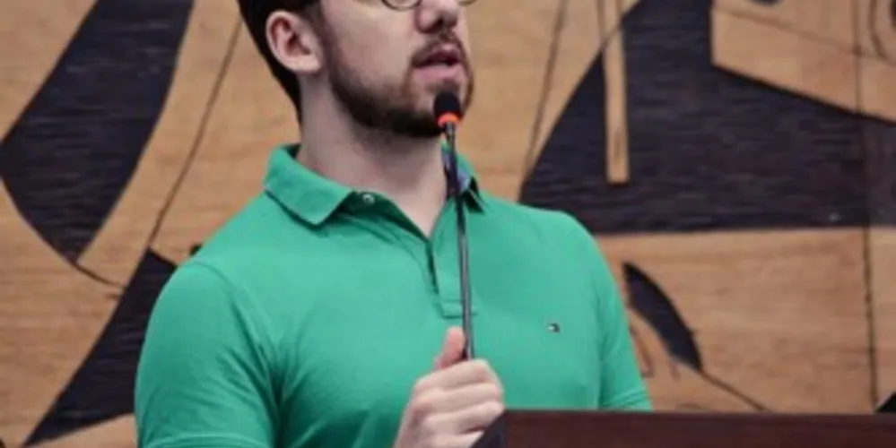 Stocco criticou a possibilidade do aumento do valor da passagem.