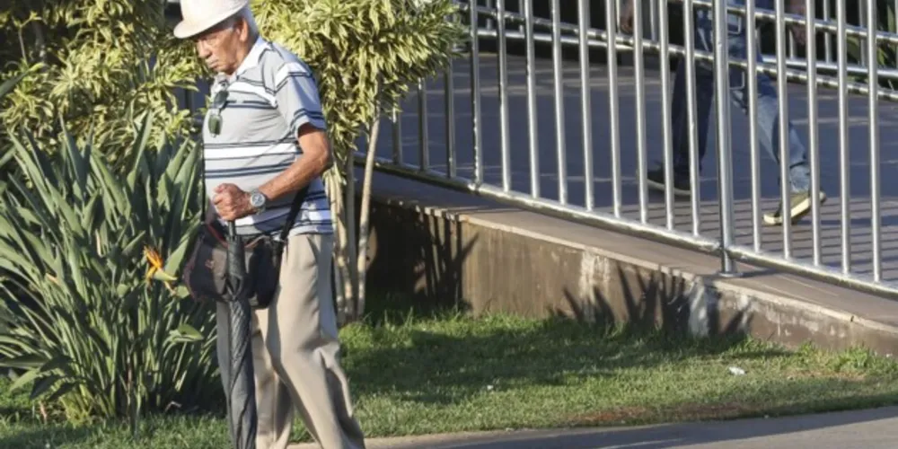 Com a medida, o INSS terá dez meses, a partir da data de aniversário do beneficiário, para comprovar que o titular está vivo