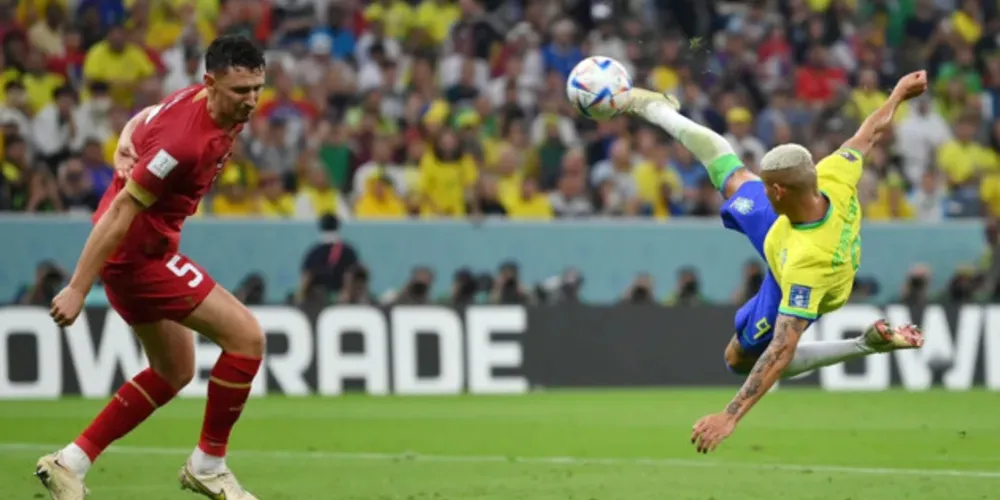 Richarlison concorria duas vezes, com o voleio contra a Sérvia, na estreia, e a triangulação no terceiro gol contra a Coreia do Sul, nas oitavas de final.