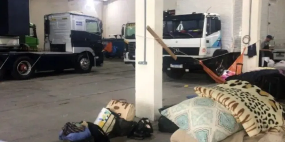 Pessoas contratadas ficaram em condições precárias