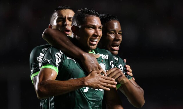 Verdão chegou a 14 pontos e lidera o Grupo B do Campeonato Paulista. Já o Santos estacionou nos 6 pontos e é o lanterna do Grupo A