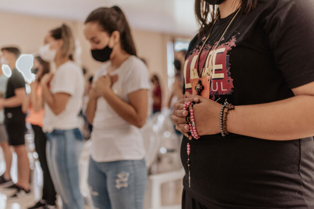 O evento, neste ano, tem como tema “das trevas para a luz” e contará com a presença de religiosos e convidados