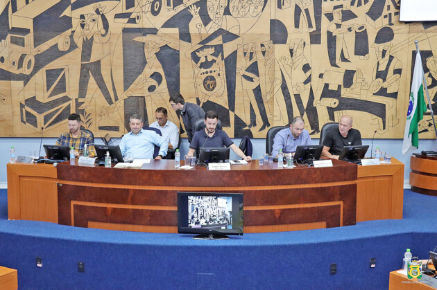 A primeira sessão ordinária da Câmara Municipal de Vereadores em 2023 foi realizada nessa quarta (15)