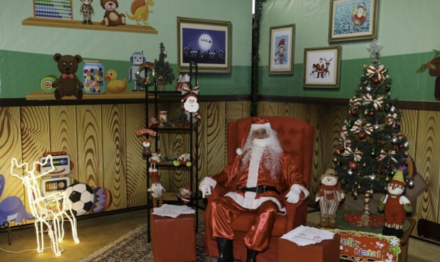 Papai Noel precisa de ajuda da população para entregar todos os presentes neste Natal