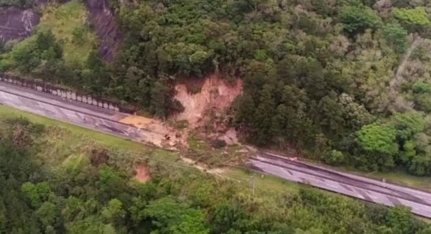 Fortes chuvas têm atingido às rodovias catarinenses nos últimos dias