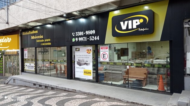 A loja Vip Estofados fica localizada na rua Balduíno Taques, em Ponta Grossa