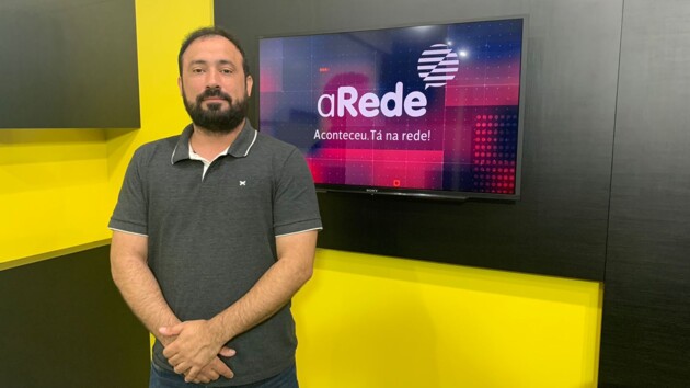 Prefeito Henrique Carneiro (União) concedeu entrevista ao Jornal da Manhã e Portal aRede na manhã desta quarta-feira (14)