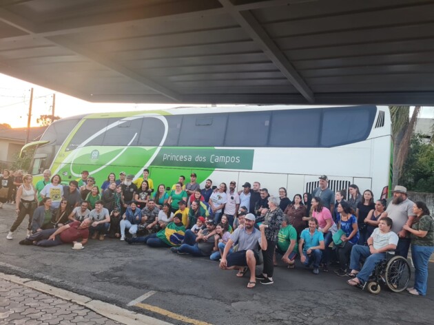 Grupo saiu de Ponta Grossa na noite de sexta-feira (6)
