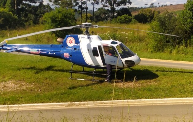 Criança foi socorrida ainda com vida por um helicóptero do Samu