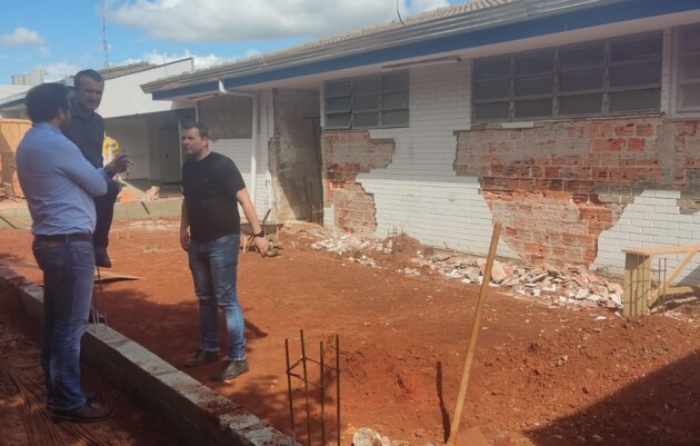 Prefeito Irani Barros (PSD) e o vice-prefeito Potinho (MDB) visitaram o local nesta semana