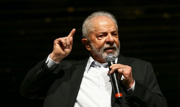 Presidente Lula decidiu aumentar o valor do salário mínimo após reunião com ministros