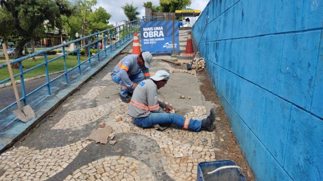 A Secretaria de Serviços Públicos, iniciou, nesta semana, a recomposição de calçadas da Praça João Pessoa