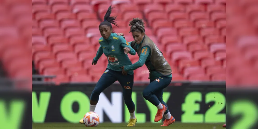 Brasileiras fizeram último treino no palco da decisão