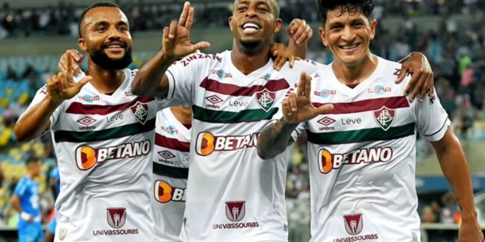 Time do técnico Fernando Diniz segue embalado na temporada