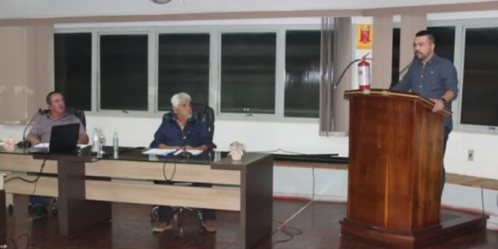 Documento solicita que o Executivo envie a relação detalhada das obras que serão realizadas e a previsão de custos em cada uma delas