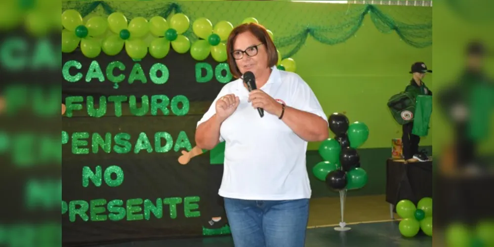 Prefeita Alcione Lemos (União) participou da solenidade que marcou o início da entrega dos kits e reforçou compromisso com o setor