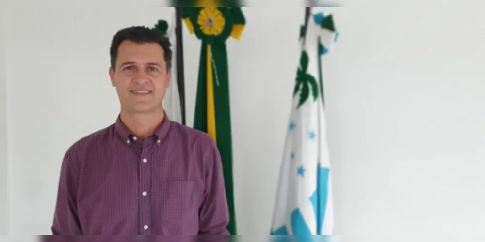 Prefeito também comunicou que será feita a atualização da tabela do salário mínimo e o ajuste de retenção de imposto de renda