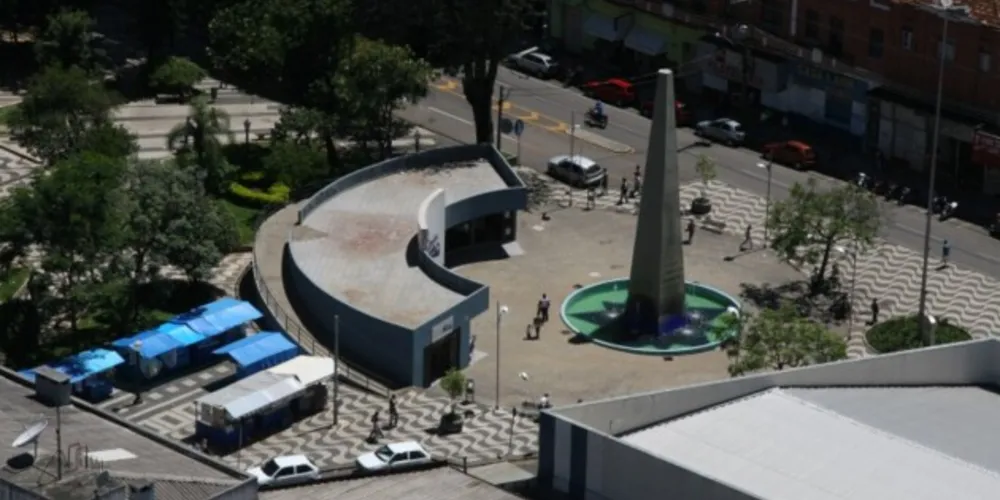 Policiais que estavam atuando na região abordaram as mulheres