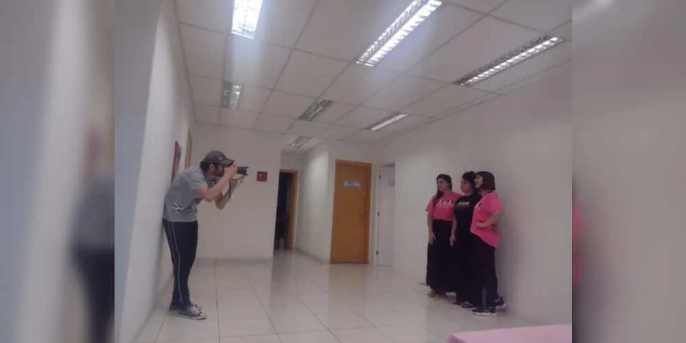 As imagens vão compor um mural que ficará em exposição na unidade