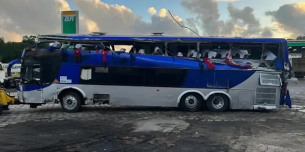 Ônibus de romeiros partiu da Lapa em direção a Aparecida