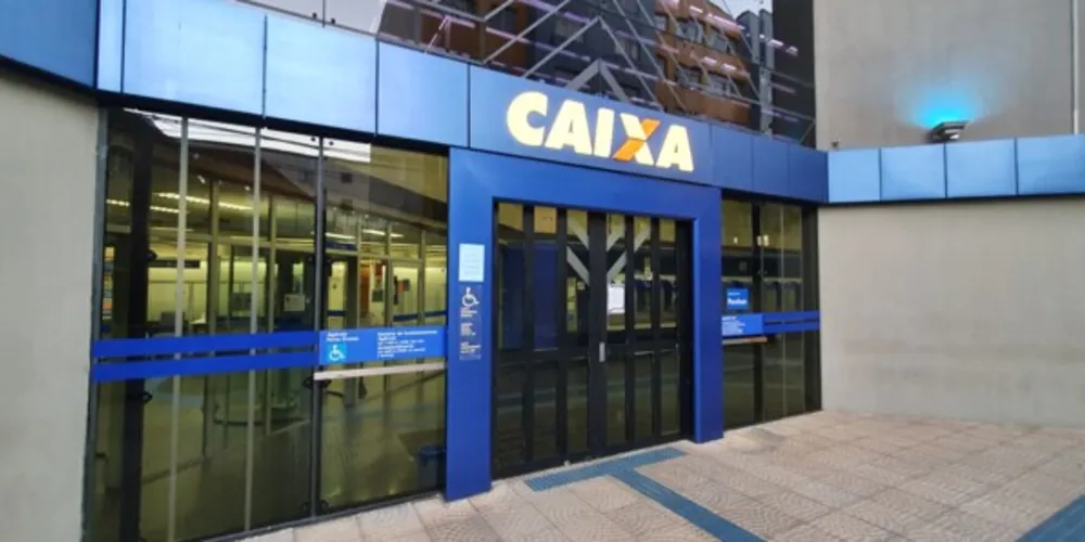 Como de costume, as áreas de autoatendimento ficarão disponíveis para os clientes