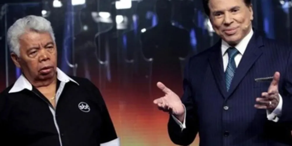 Braço direito de Silvio Santos, Roque se emociona em homenagem no SBT
