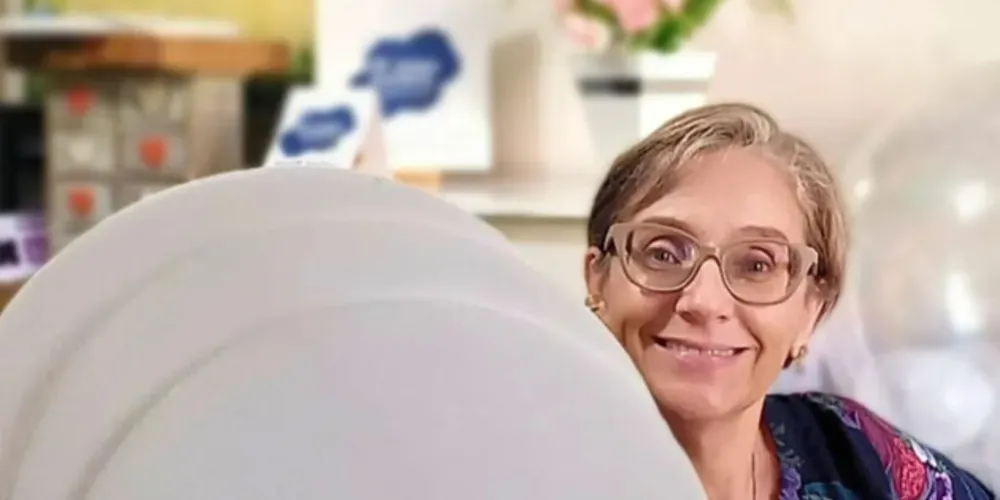 Imagem ilustrativa da imagem Artesã de PG se destaca com técnica sustentável em isopor