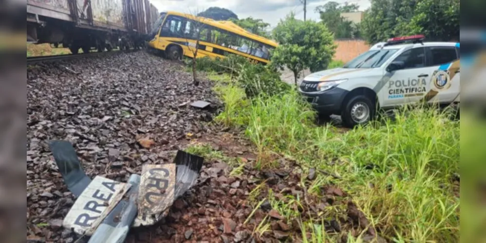 A batida, que aconteceu no final na manhã desta quinta-feira (9),  provocou a morte de duas alunas