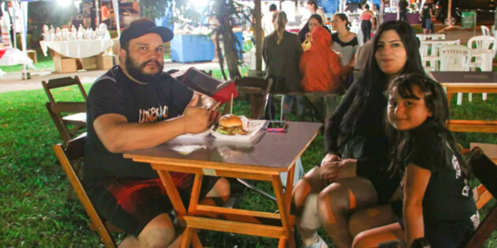Feira Gastronômica acontece nesta sexta-feira (24), na Praça Dom Antônio Mazarotto