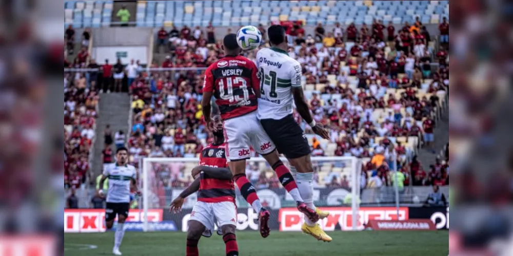 Partida deste domingo (15) ocorreu no Estádio Maracanã, no Rio de Janeiro