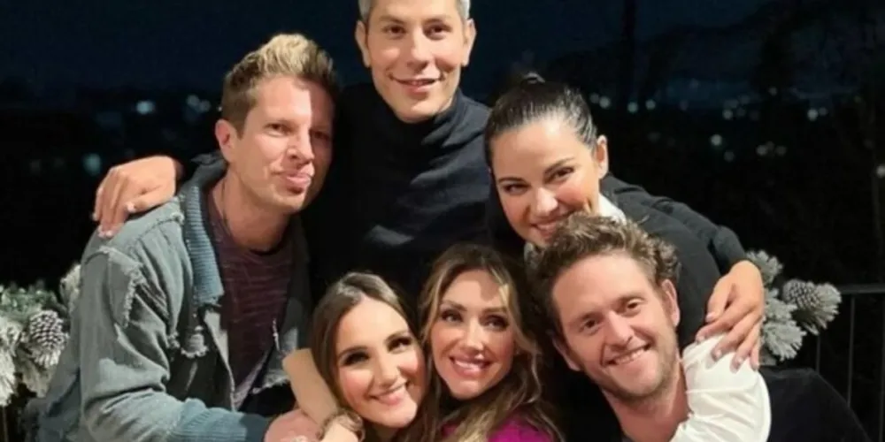 A turnê que marca os 20 anos do grupo é o retorno da banda criada na série mexicana Rebelde