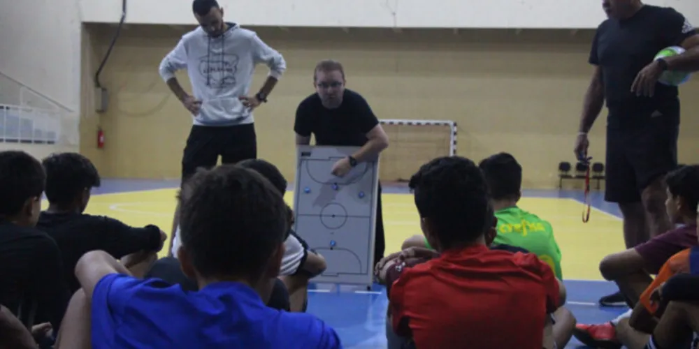 Equipe sub-15, primeira a estrear no Estadual, iniciou a preparação com 'peneira' (foto) no mês passado
