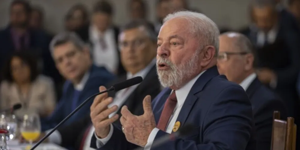 Para Lula, as plataformas digitais devem ser responsabilizadas pelo conteúdo que ajudam a disseminar