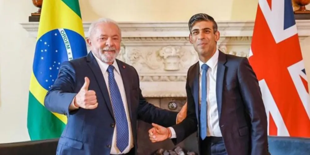 Luiz Inácio Lula da Silva com o  primeiro-ministro do Reino Unido, Rishi Sunak