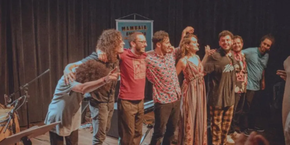 Neste sábado a banda ‘Mambaia Améfrica Groove’ faz show no Phono Pub