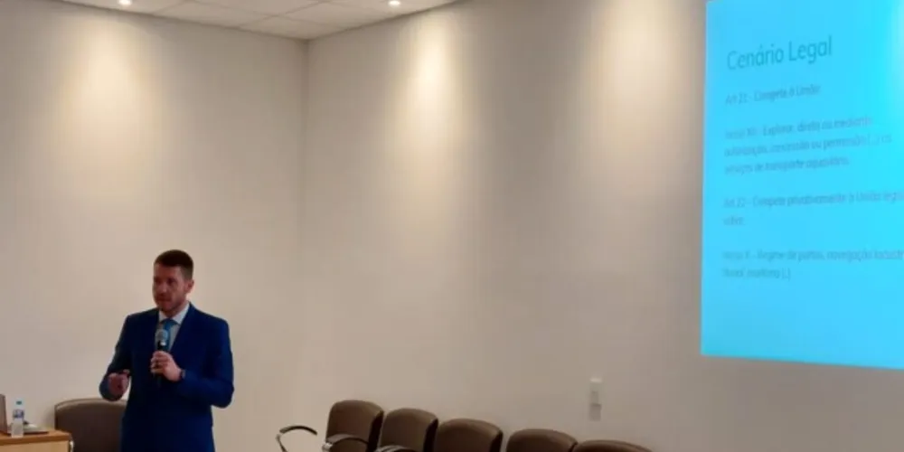 Segundo Freitas, o Porto de Paranaguá recebeu 22 mil caminhões vindos de Ponta Grossa