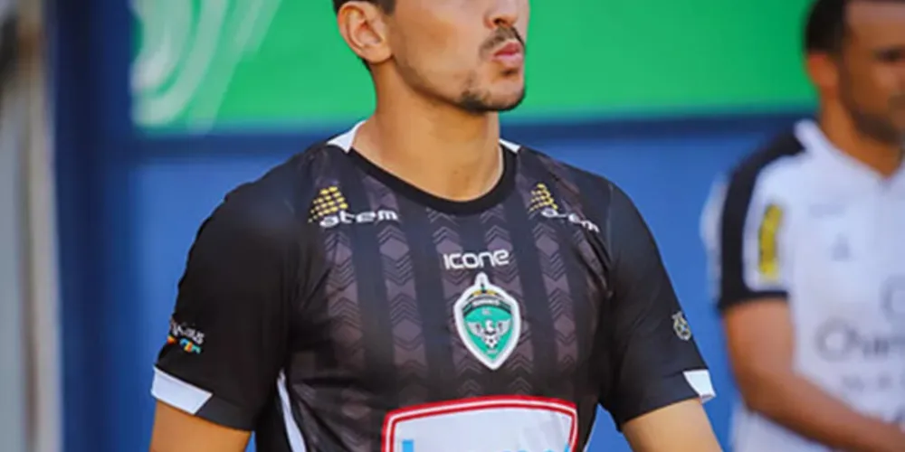 O jogador de 26 anos estava no Patrocinense de Minas Gerais, onde anotou 5 gols em 11 jogos